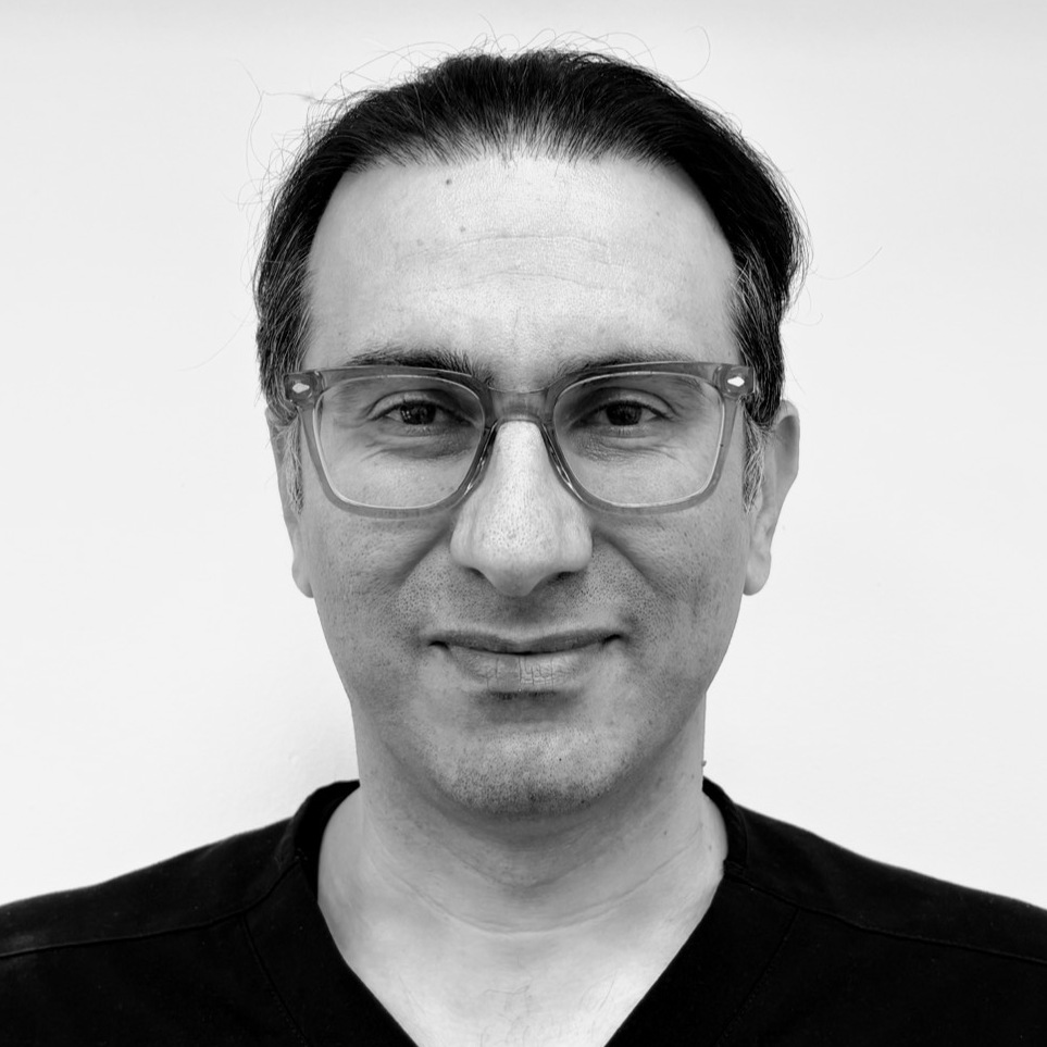 Dr. Amir Kachooei